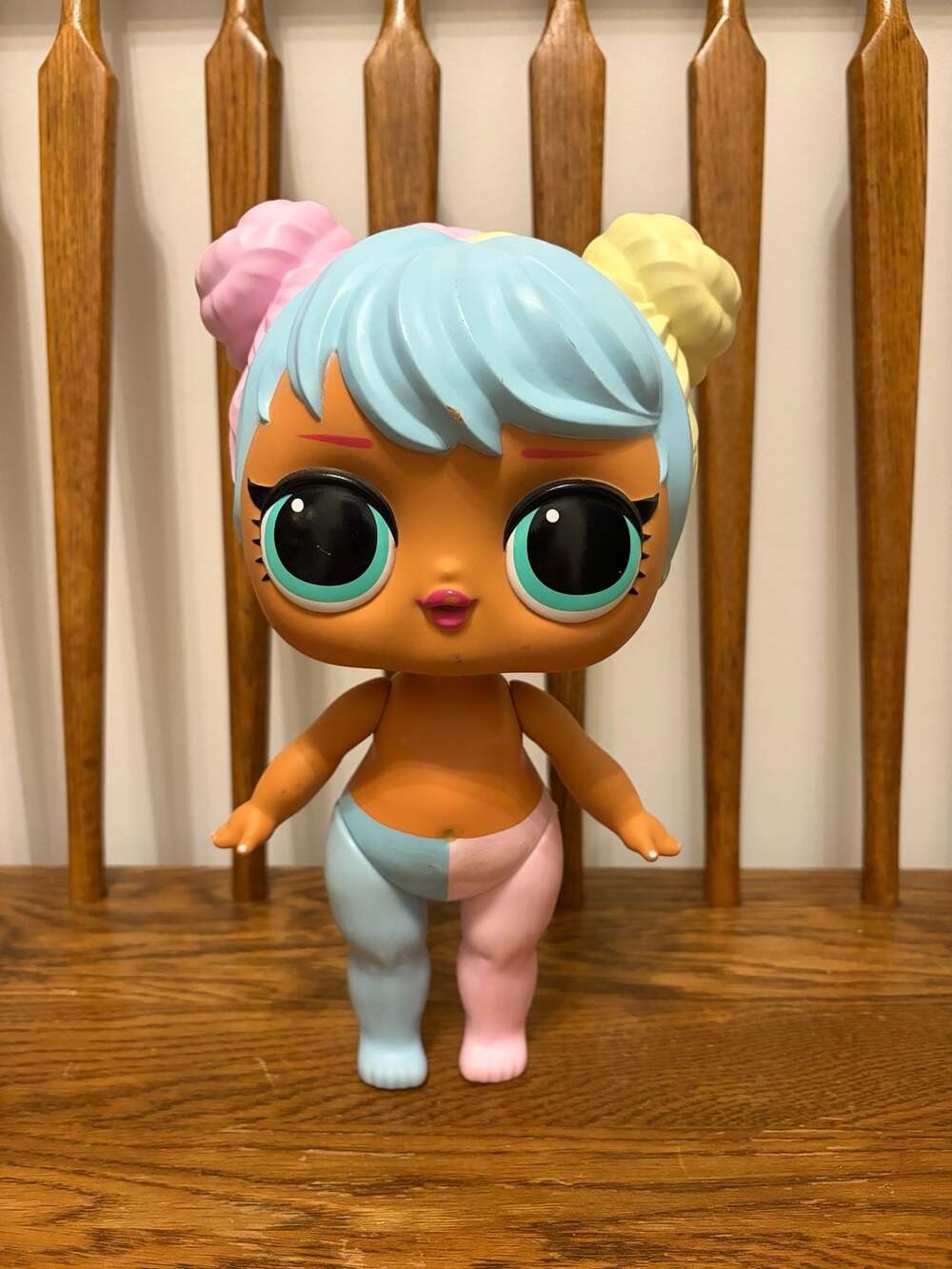 MGA Entertainment L.O.L. Surprise Big B.B. Bon Bon Doll 11"